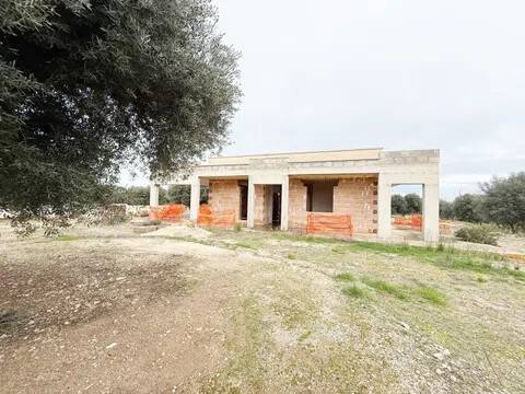 casa indipendente in vendita a Fasano in zona Montalbano