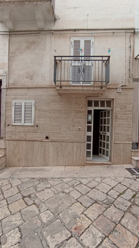 casa semindipendente in vendita a Fasano