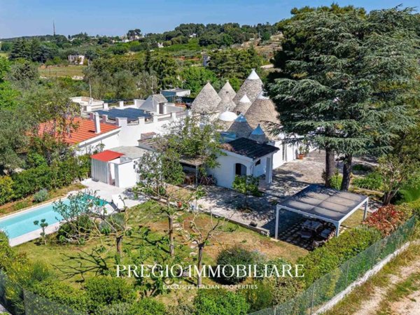 casa indipendente in vendita a Fasano in zona Laureto