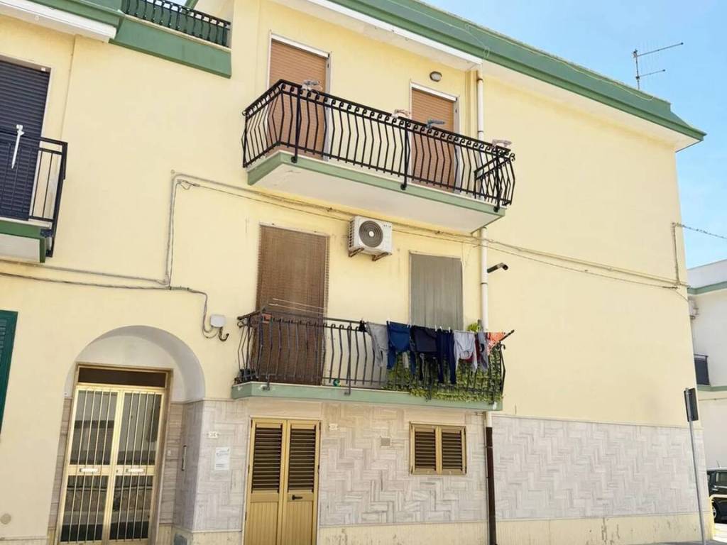 appartamento in vendita a Fasano in zona Savelletri