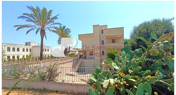 casa indipendente in vendita a Fasano in zona Savelletri