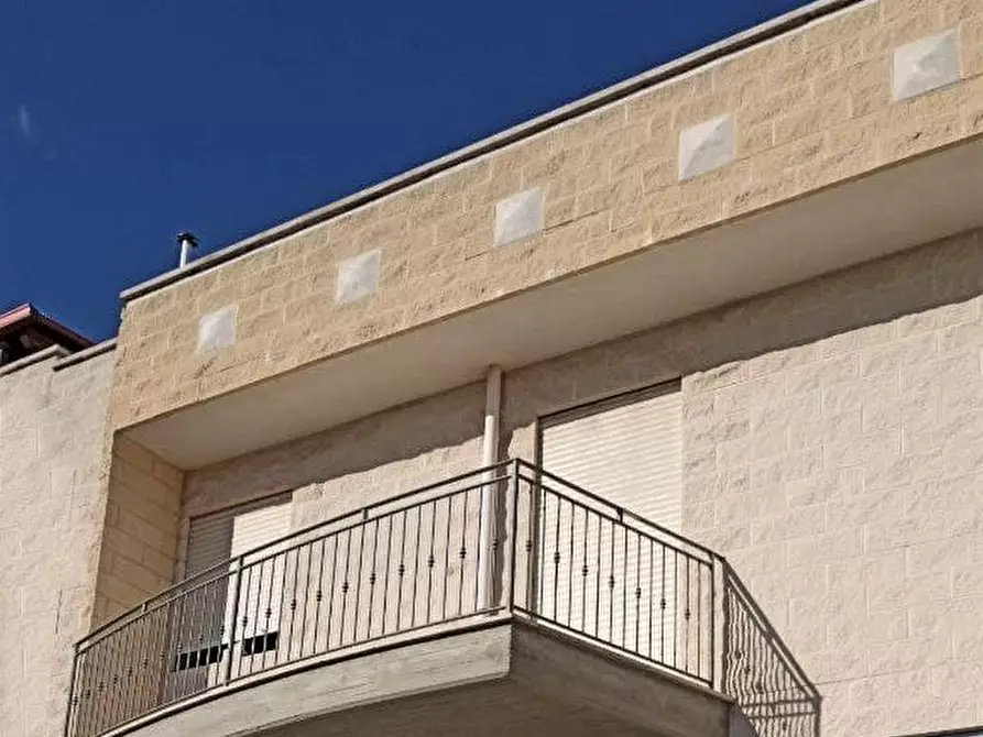 casa indipendente in vendita a Fasano