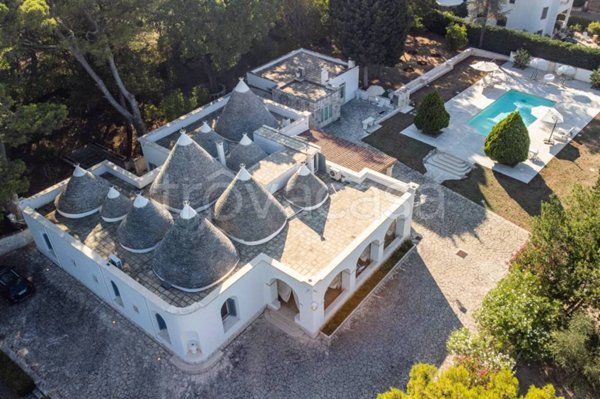 casa indipendente in vendita a Fasano