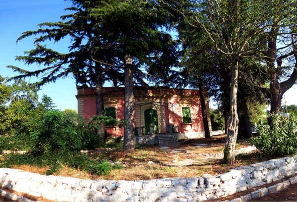 casa indipendente in vendita a Fasano in zona Savelletri