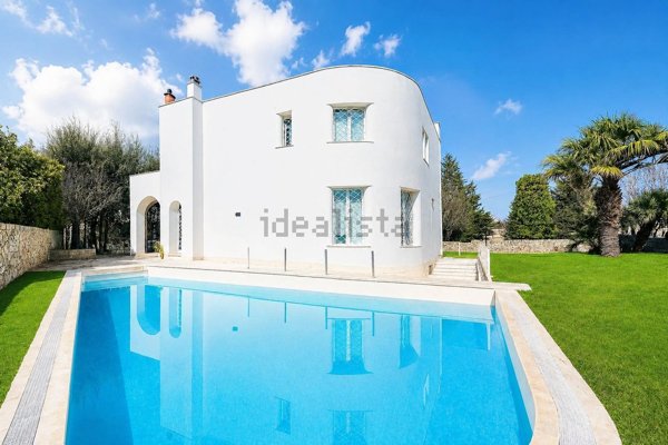 casa indipendente in vendita a Fasano in zona Canale di Pirro