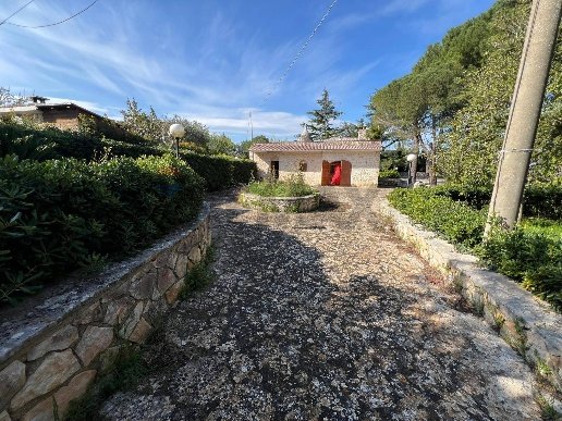 baita in vendita a Fasano in zona Laureto