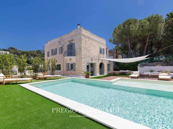 casa indipendente in vendita a Fasano in zona Laureto