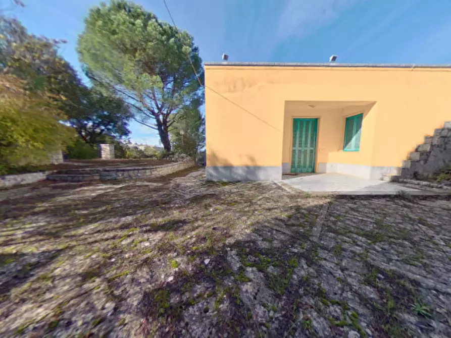 villa in vendita a Fasano in zona Canale di Pirro