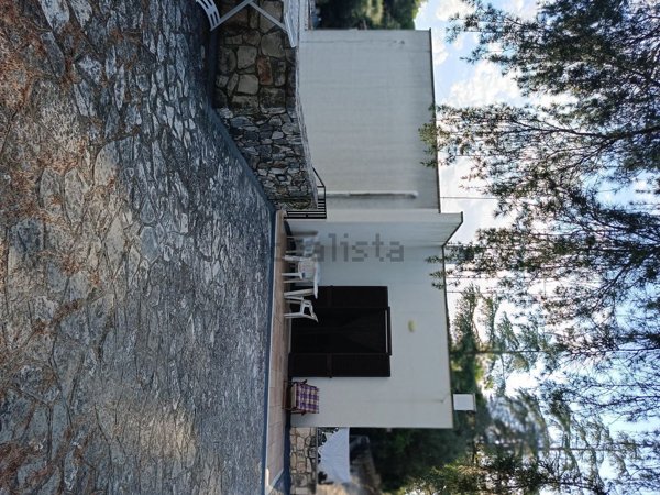 casa indipendente in vendita a Fasano