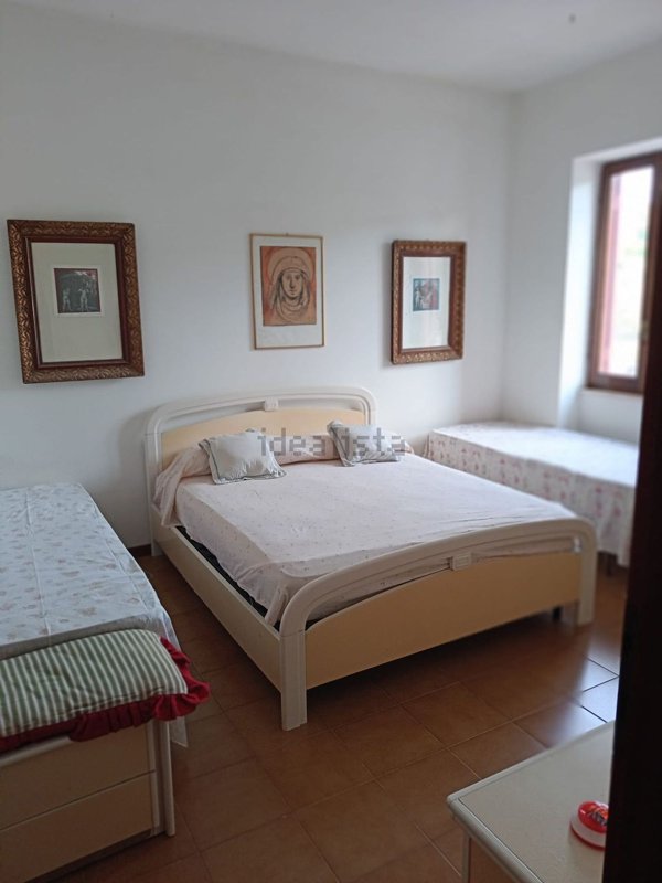 casa indipendente in vendita a Fasano