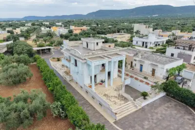 casa indipendente in vendita a Fasano in zona Pezze di Greco