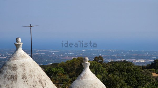 casa indipendente in vendita a Fasano