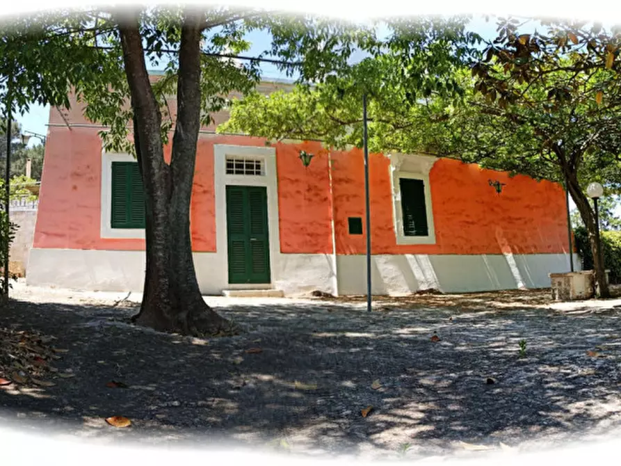 casale in vendita a Fasano in zona Laureto