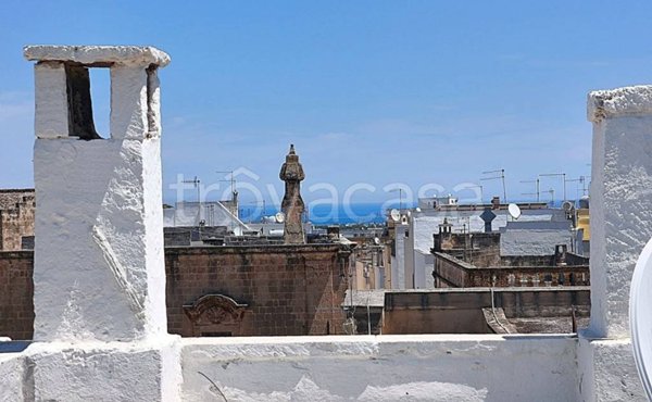 casa indipendente in vendita a Fasano