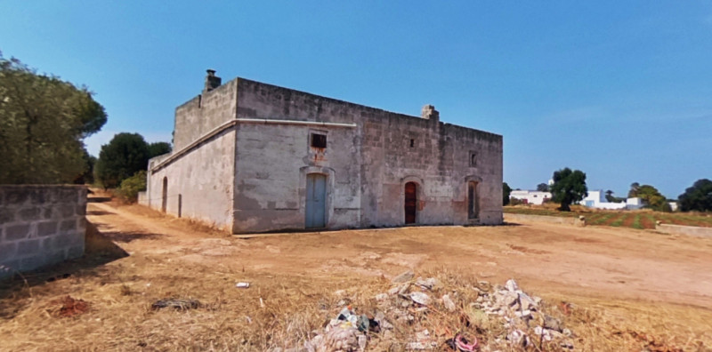 casa indipendente in vendita a Fasano