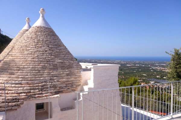 casa indipendente in vendita a Fasano