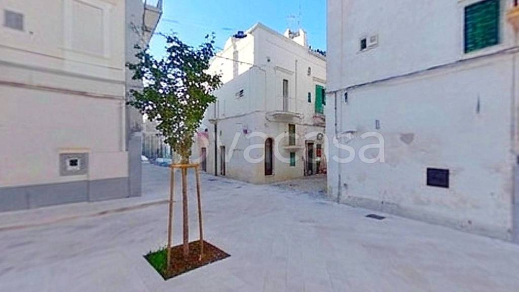 casa indipendente in vendita a Fasano