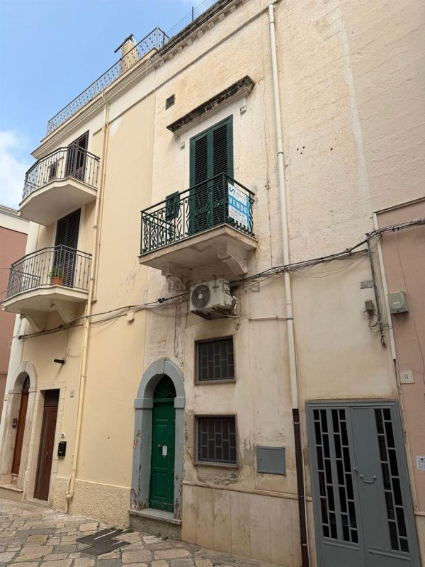 casa indipendente in vendita a Fasano