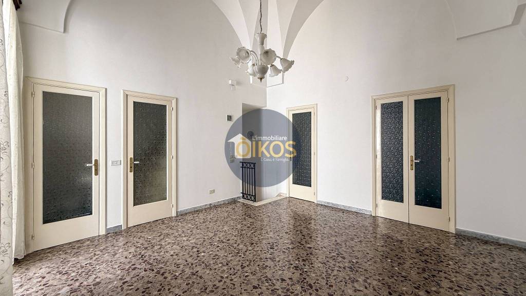 casa indipendente in vendita a Fasano