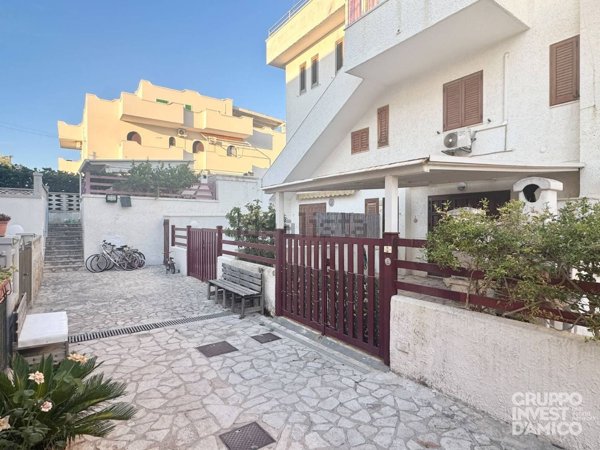 appartamento in vendita a Fasano in zona Torre Canne