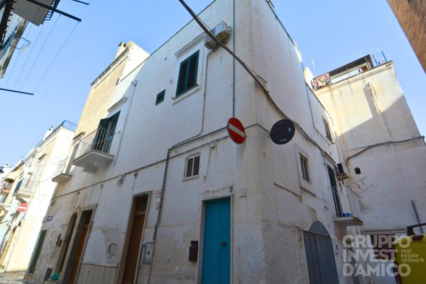 casa indipendente in vendita a Fasano