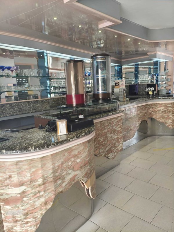 esercizio commerciale in vendita a Fasano in zona Torre Canne