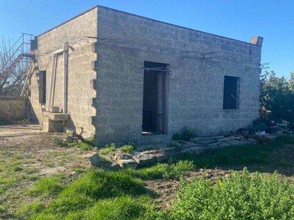 casa indipendente in vendita a Francavilla Fontana