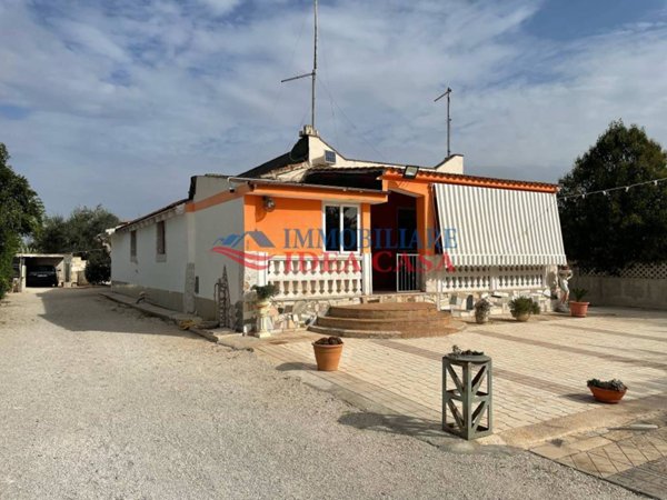 casa indipendente in vendita a Francavilla Fontana