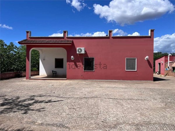casa indipendente in vendita a Francavilla Fontana