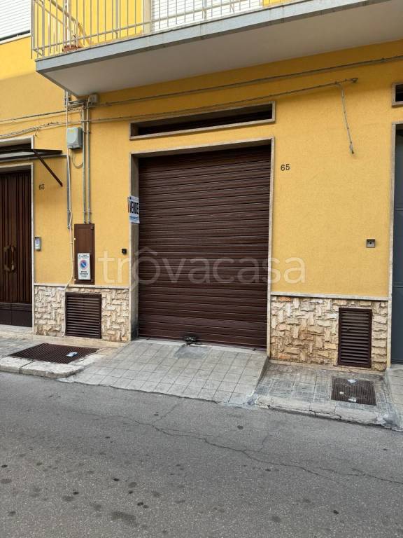 locale commerciale in vendita a Francavilla Fontana