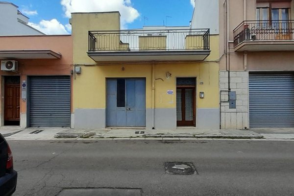 casa indipendente in vendita a Francavilla Fontana
