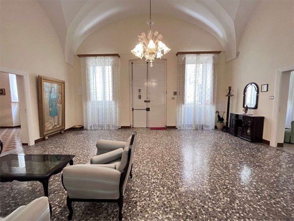 casa indipendente in vendita a Francavilla Fontana
