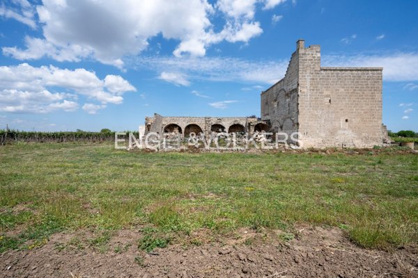 pentavano in vendita a Francavilla Fontana