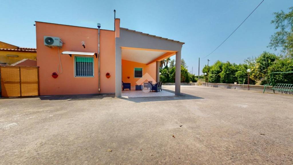 casa indipendente in vendita a Francavilla Fontana
