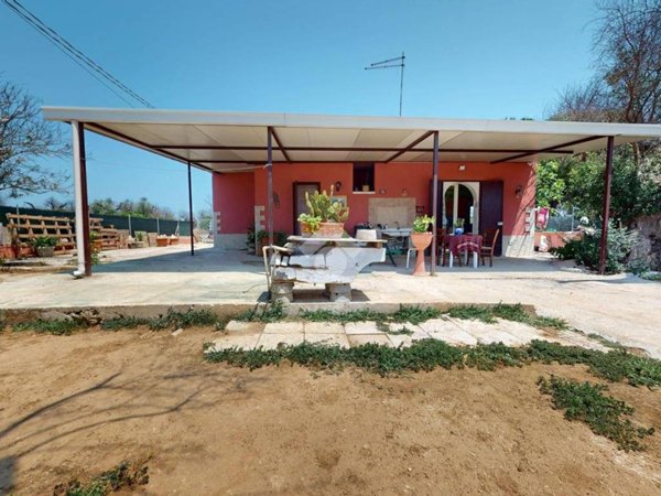 casa indipendente in vendita a Francavilla Fontana