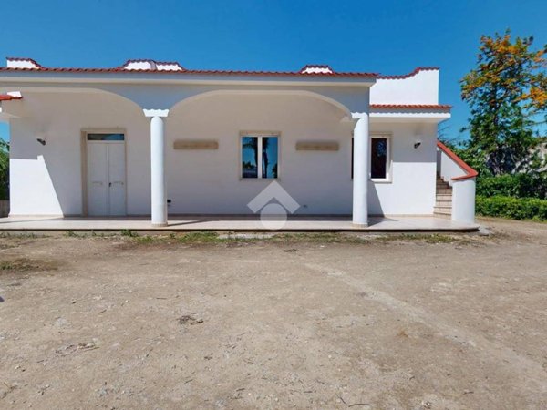 casa indipendente in vendita a Francavilla Fontana