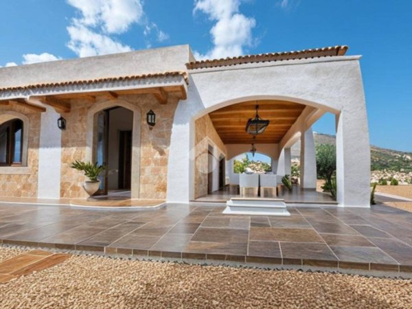 casa indipendente in vendita a Francavilla Fontana
