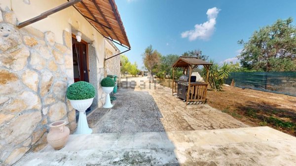 casa indipendente in vendita a Francavilla Fontana