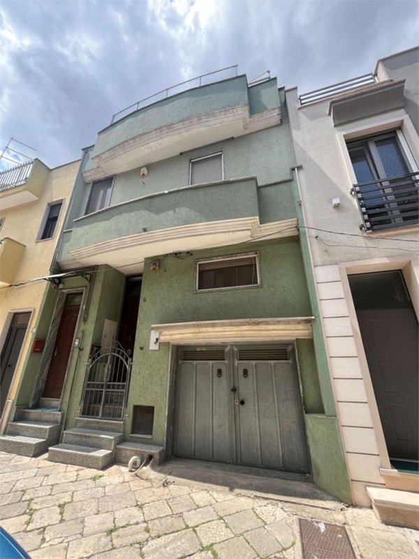 casa indipendente in vendita a Francavilla Fontana