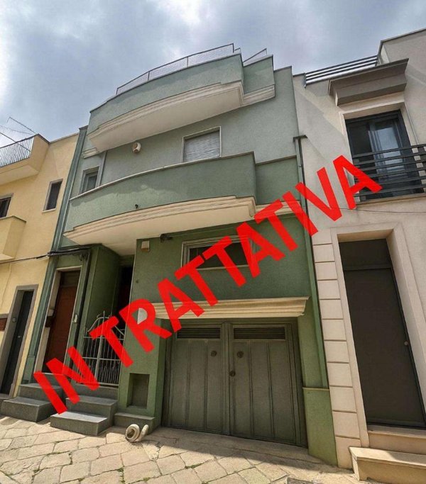 casa indipendente in vendita a Francavilla Fontana