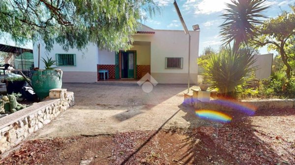 casa indipendente in vendita a Francavilla Fontana