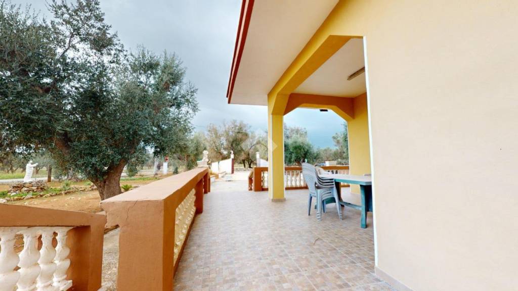 casa indipendente in vendita a Francavilla Fontana