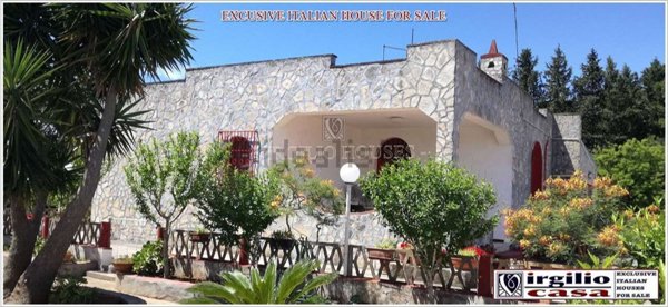 casa indipendente in vendita a Francavilla Fontana