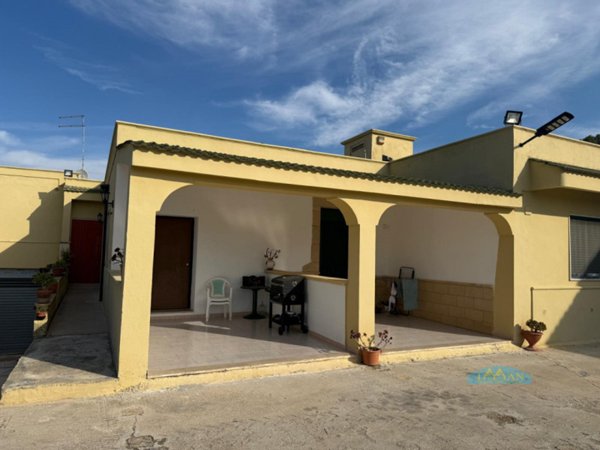 casa indipendente in vendita a Francavilla Fontana
