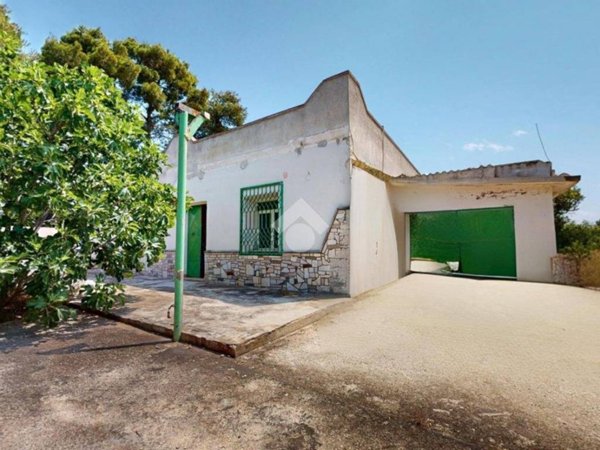 casa indipendente in vendita a Francavilla Fontana