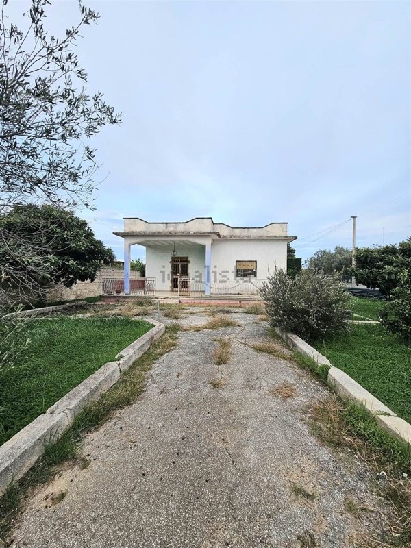 casa indipendente in vendita a Francavilla Fontana