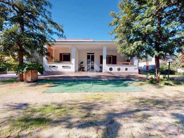 casa indipendente in vendita a Francavilla Fontana