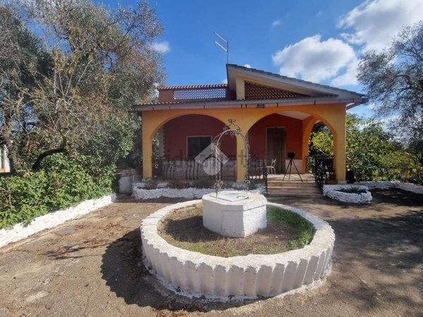 casa indipendente in vendita a Francavilla Fontana
