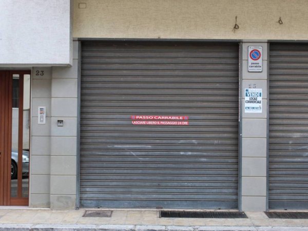 negozio in vendita a Francavilla Fontana