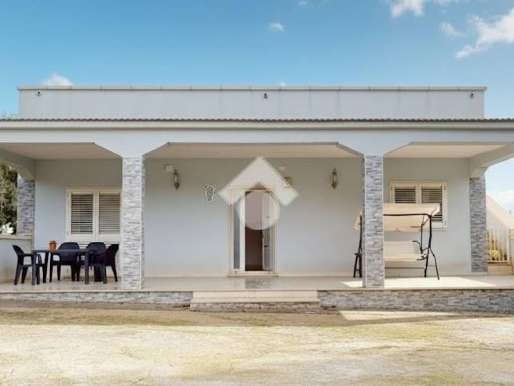 casa indipendente in vendita a Francavilla Fontana